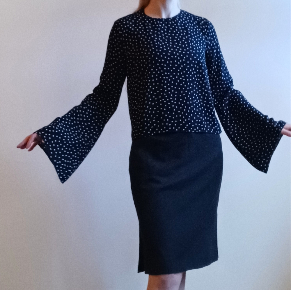 Forever 21 Narrow Shouldered Polka Dot Blouse - Picture 4 of 10